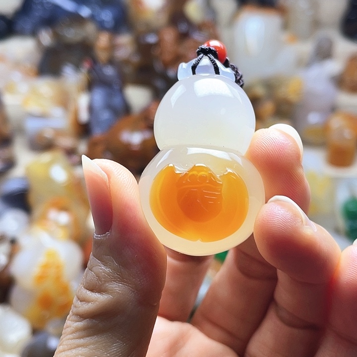 玛瑙/玉髓未镶嵌饰品