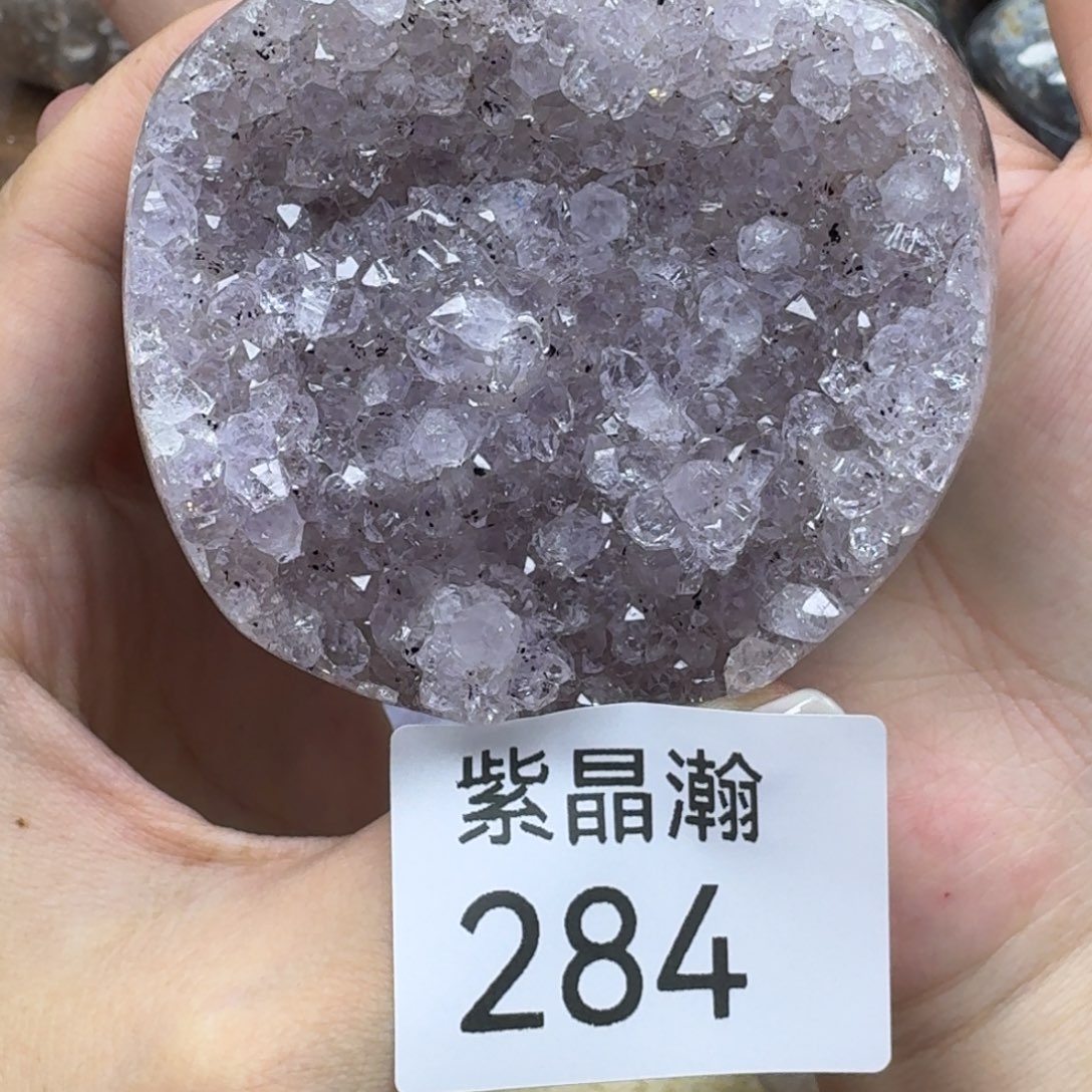 未镶嵌水晶大型摆件（非配饰）