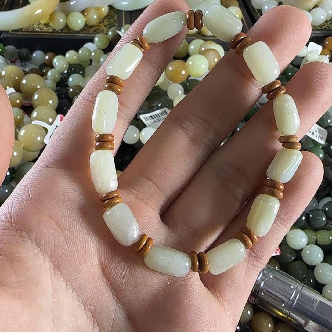 和田玉手链未镶嵌22