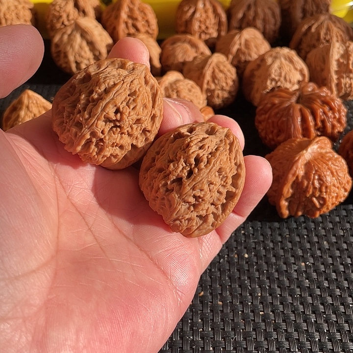 把件文玩核桃南疆石39尺