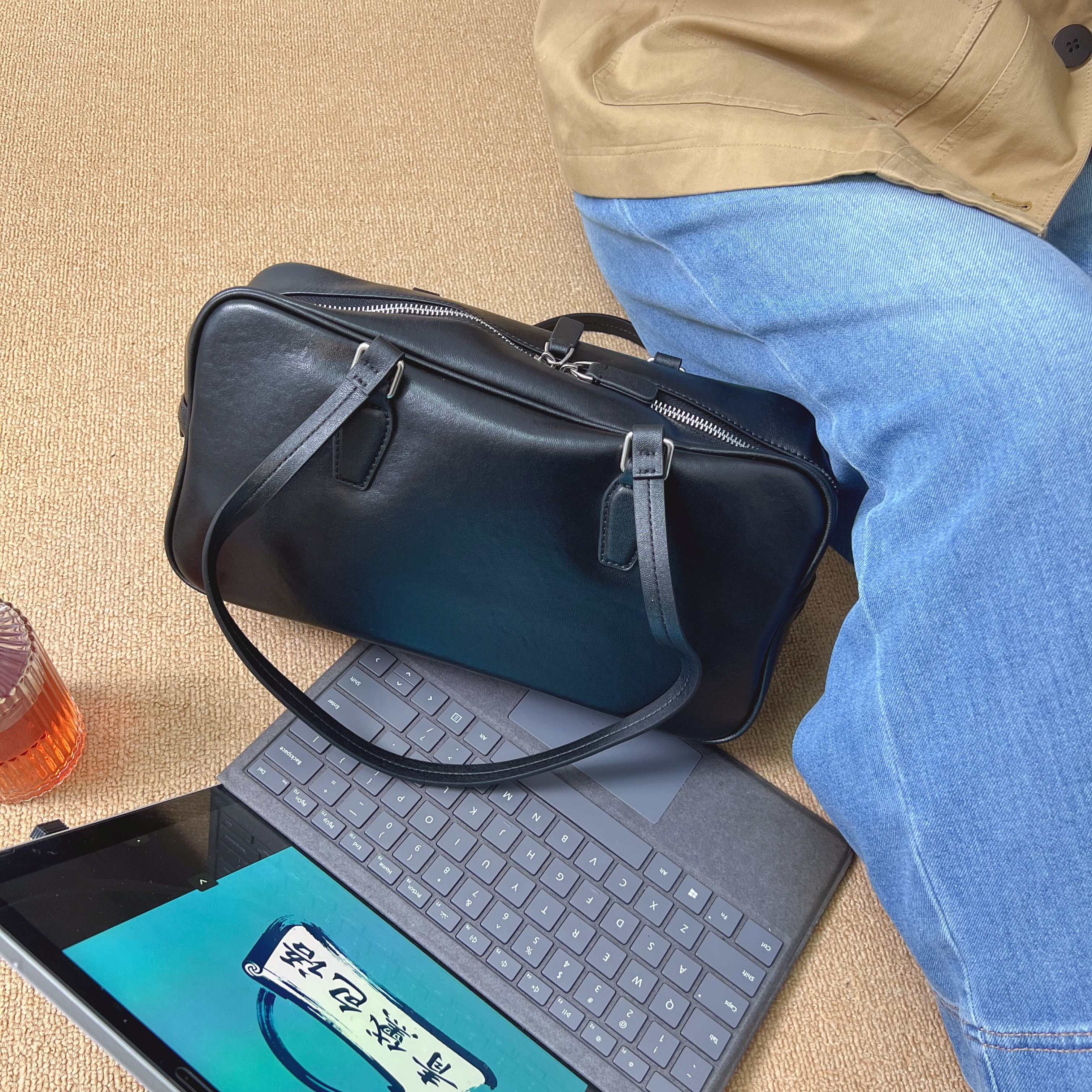 韩式大容量枕头包女秋冬百搭单肩腋下包时尚手提通勤潮流简约包
