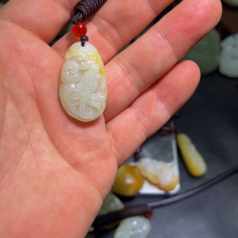 【闪购商品】和田玉未镶嵌颈饰