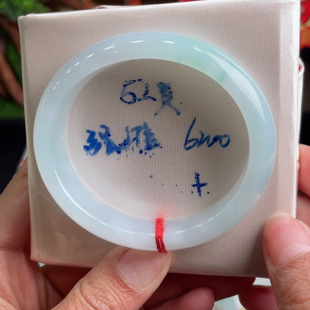 翡翠手镯未镶嵌一****✨缅甸翡翠手镯