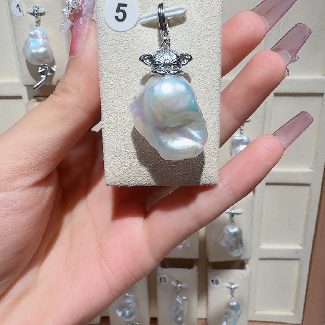 颈饰合金淡水珍珠