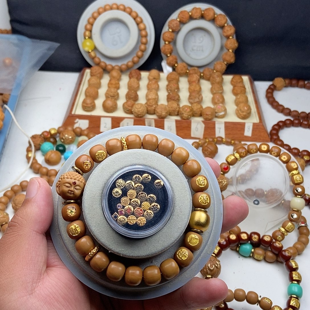 允***乔猴头核桃吊坠老型