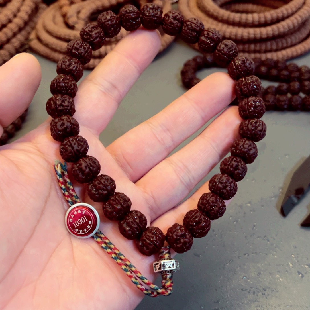 手串金刚菩提12.8纯血老树王10301