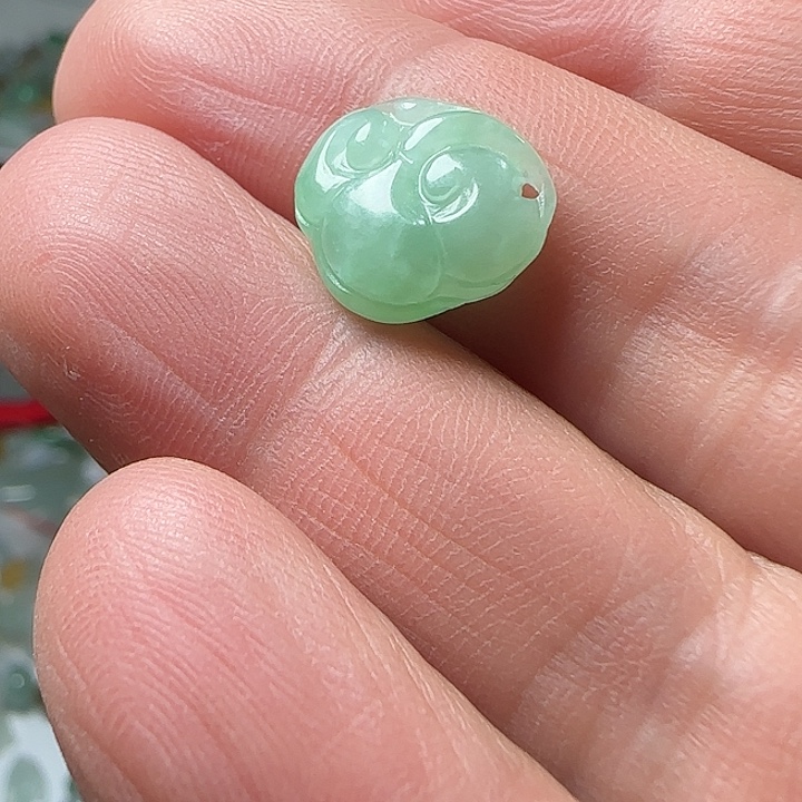 翡翠未镶嵌颈饰天然缅甸翡翠绿如意