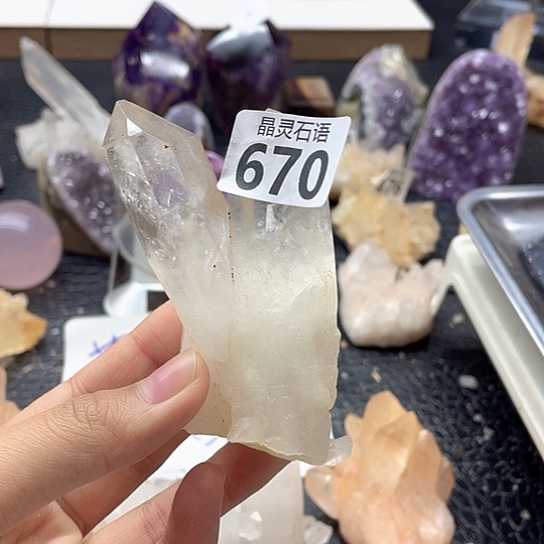 未镶嵌水晶大型摆件（非配饰）