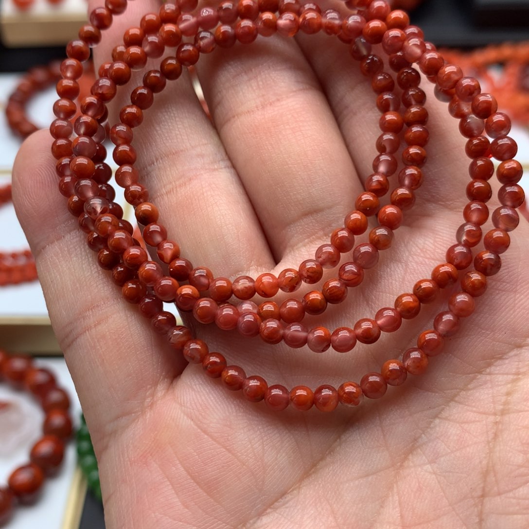 南红玛瑙手链，多样性发货一个未镶嵌