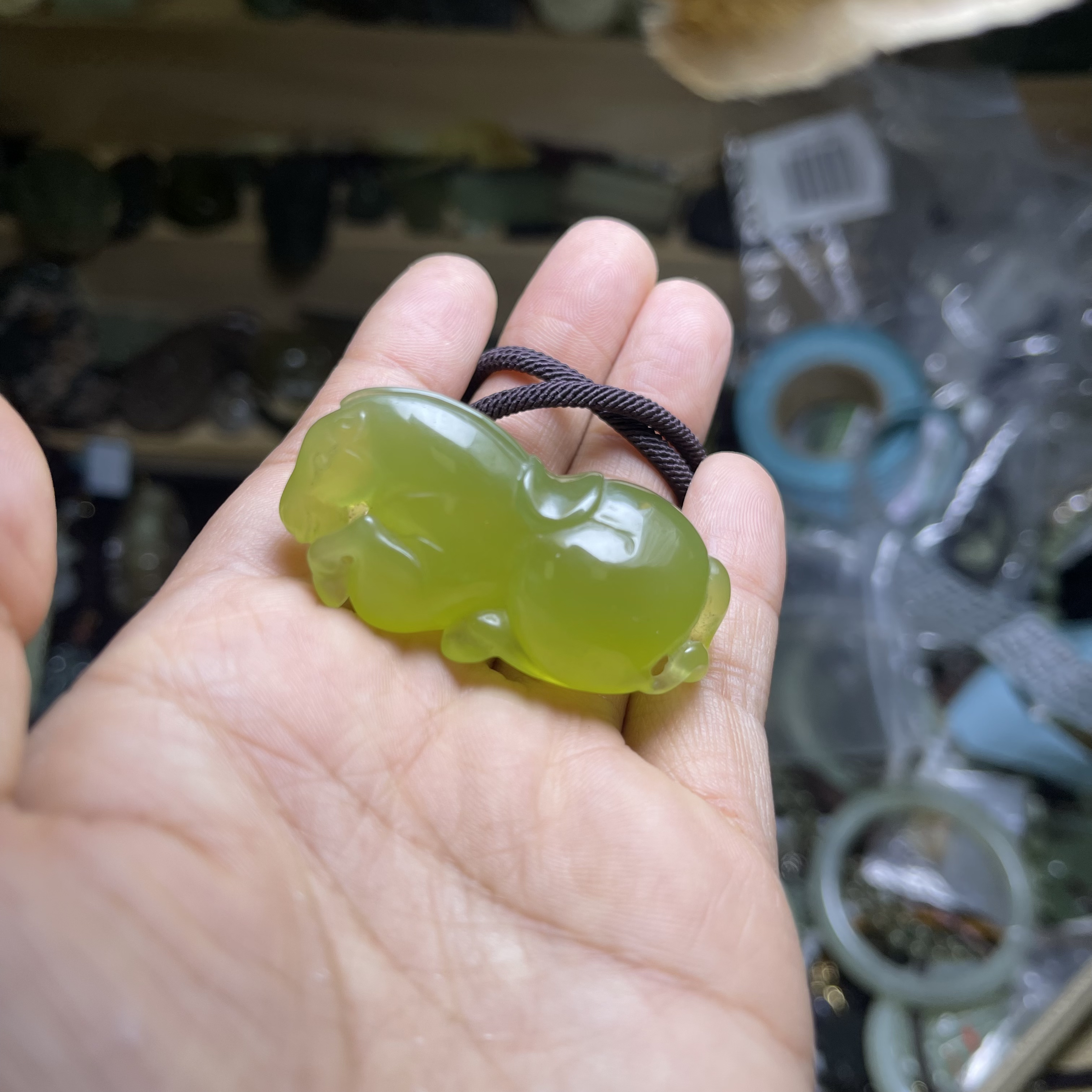 天然玉石唐马仿古立体雕刻能戴一辈的玉器
