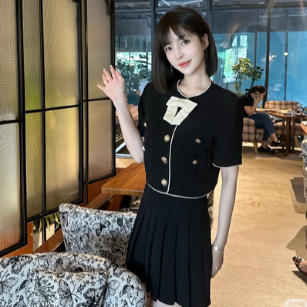 109-259设计师女装25年新品默认微瑕