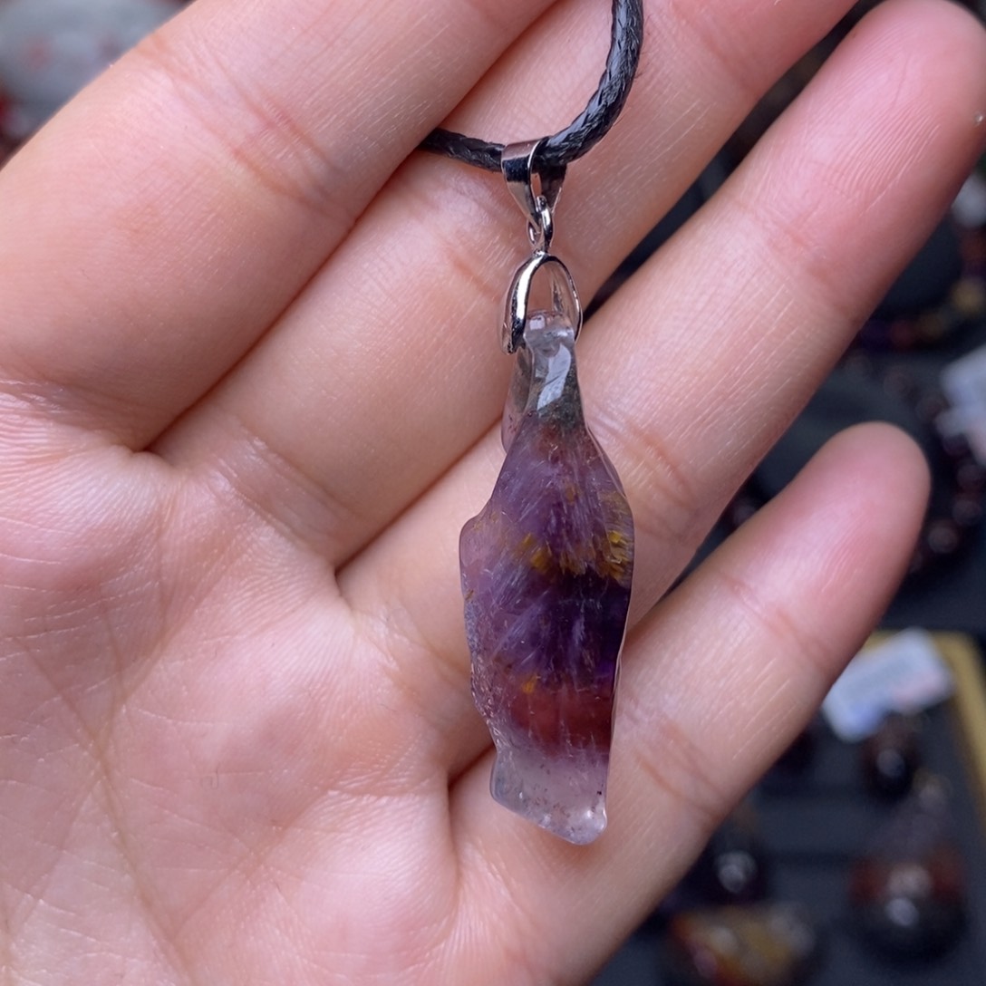 水晶A006极光四色吊坠未镶嵌