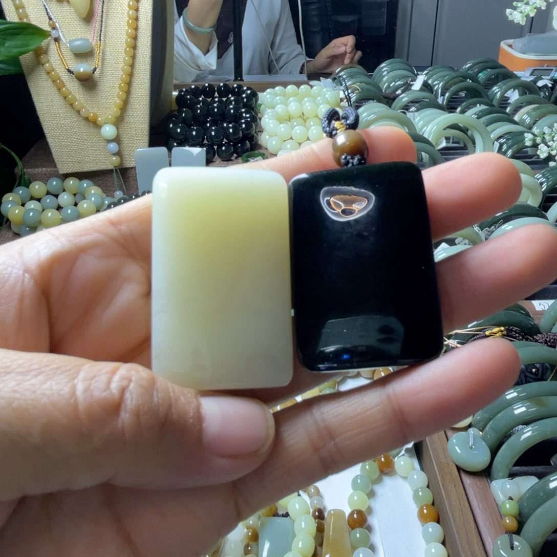 手链未镶嵌和田玉（青玉）用****3
