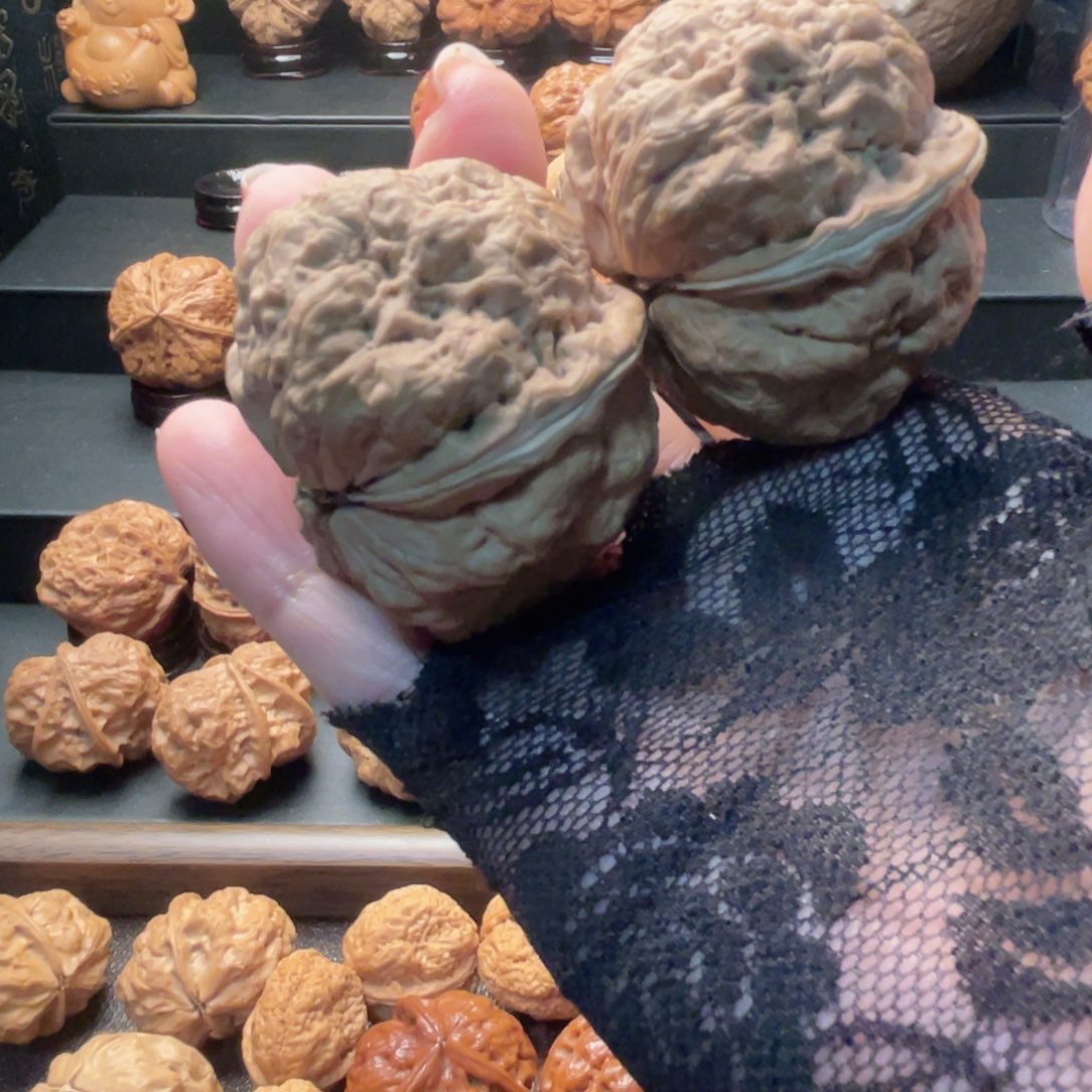 文玩核桃吊坠帝王元宝蝉…………