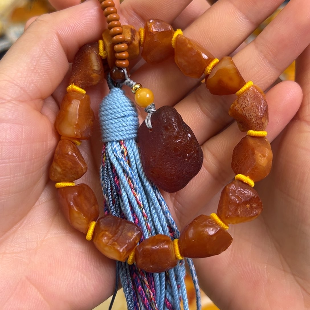 未镶嵌蜜蜡裸石蜜蜡