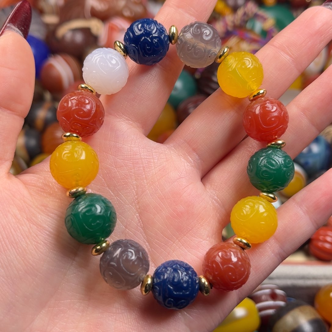 玛瑙/玉髓颈饰未镶嵌