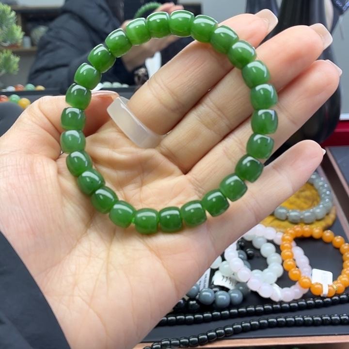 和田玉未镶嵌手串