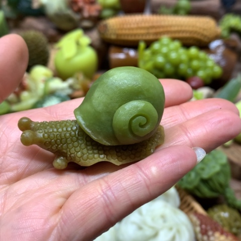 蛇纹石玉摆件未镶嵌