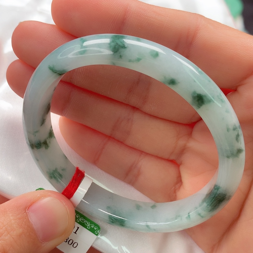 【闪购商品】翡翠未镶嵌手镯（贵妃镯）天然翡翠手镯