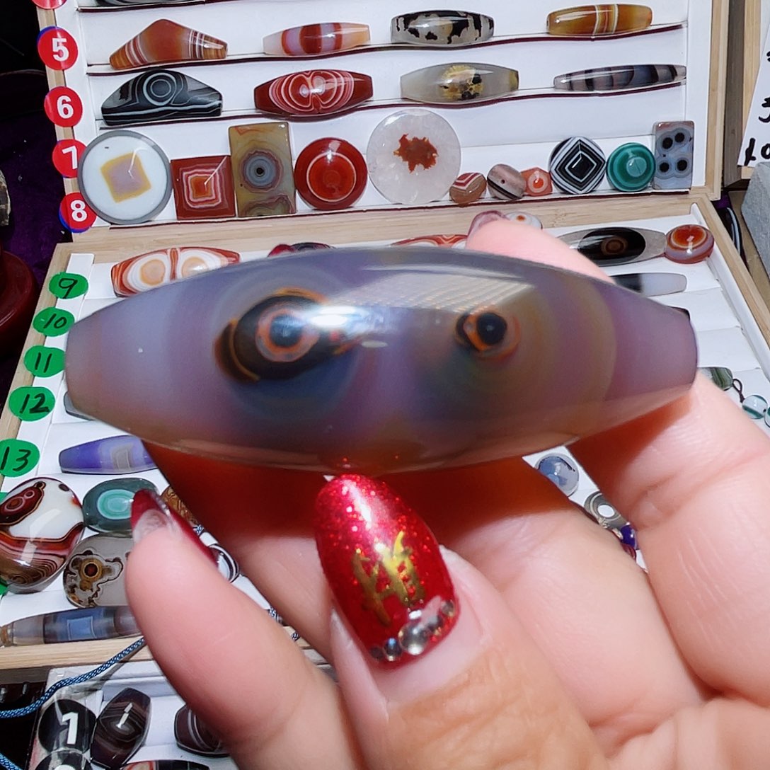 玛瑙/玉髓颈饰未镶嵌