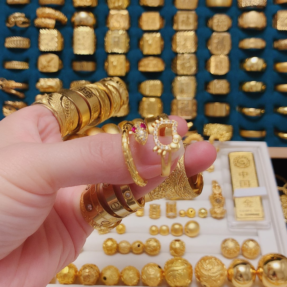 奶***酪铁合金锆石戒指开口