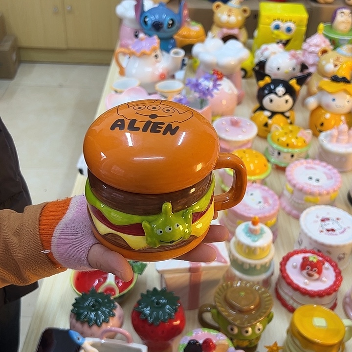 摆件陶瓷等行业的产品出口