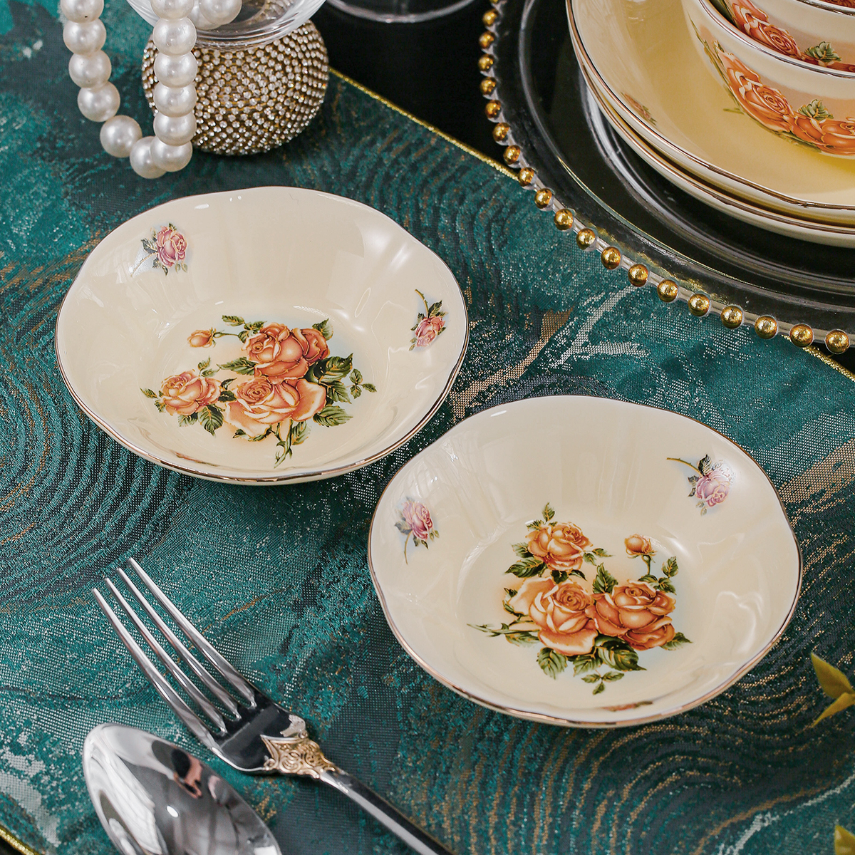 M22碟子创意家用釉下彩不规则欧式描金盘子碗碟风汤盘5英寸两个装