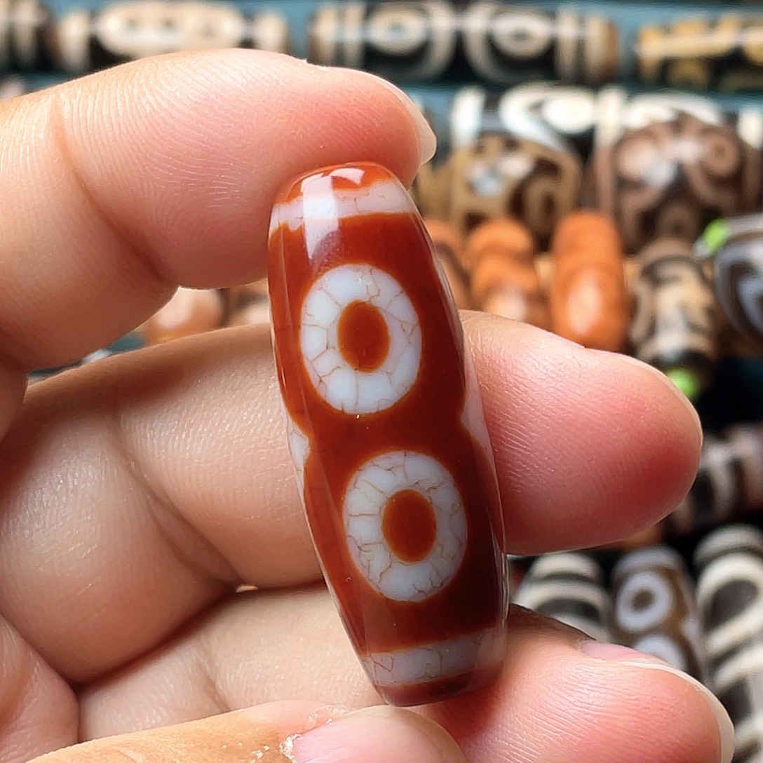 玛瑙/玉髓未镶嵌耳饰老藏红三眼