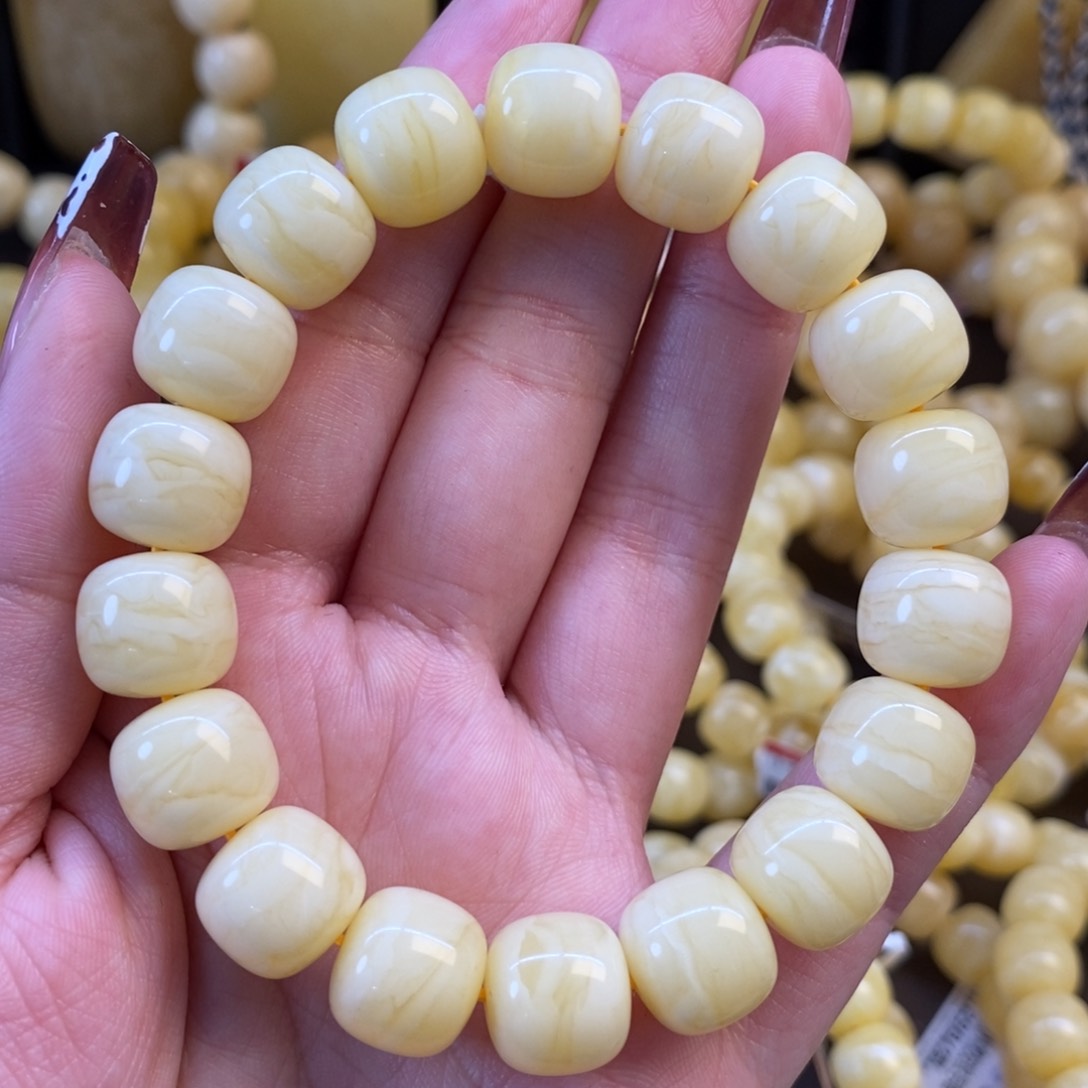 蜜蜡裸石未镶嵌岁**影同料12虎皮