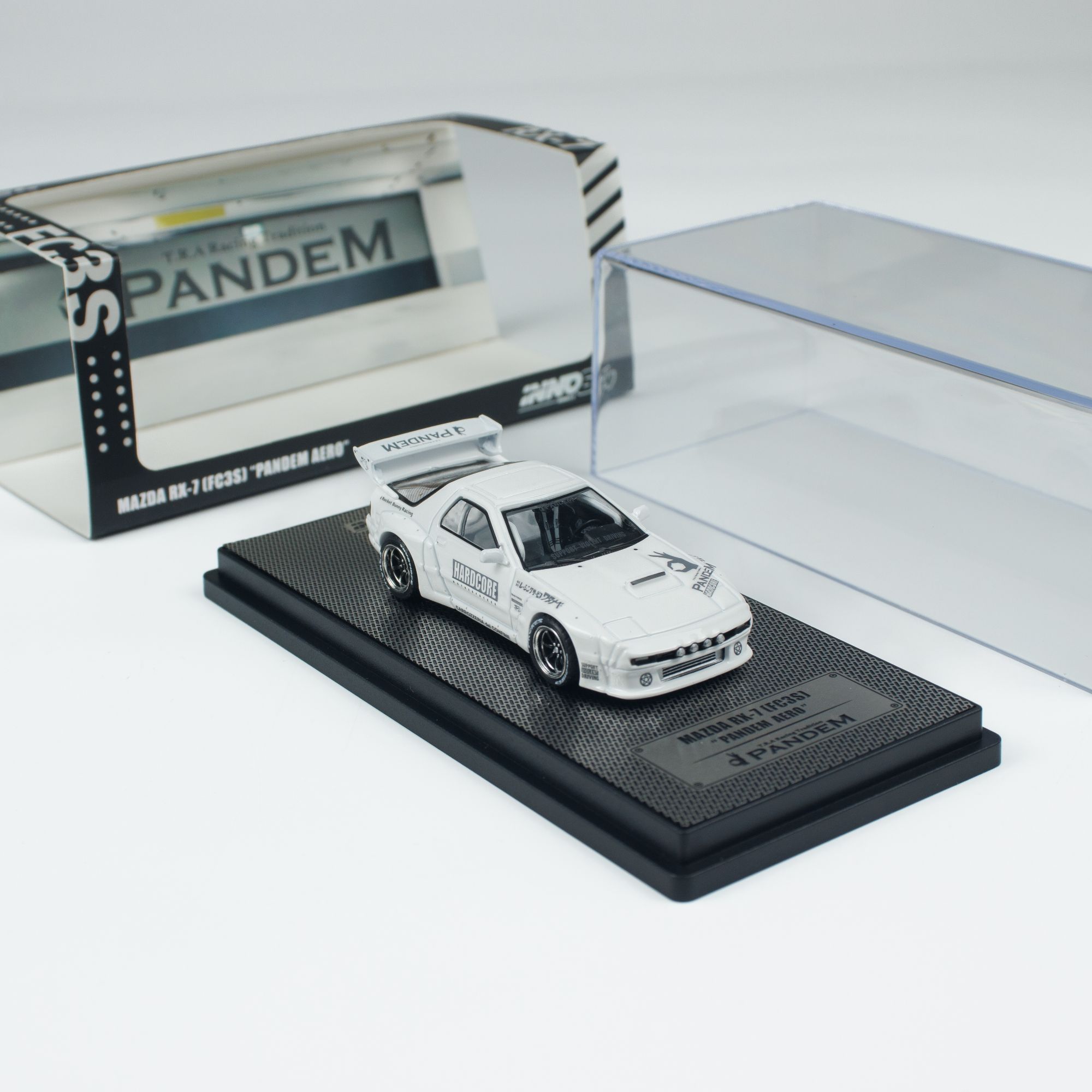 INNO64 1:64 马自达 RX-7 (FC3S)白色火箭兔IN64-RX7FCP-WHI1车模