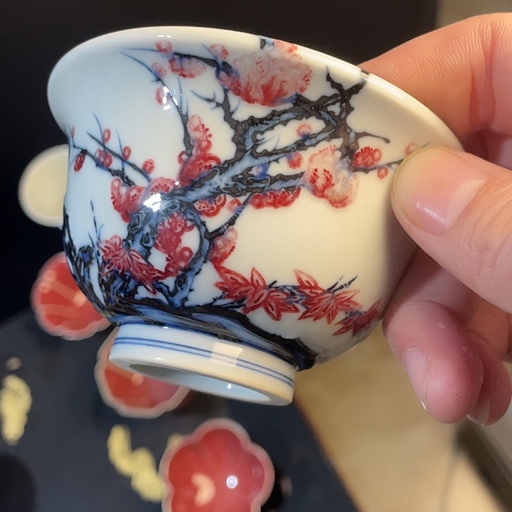 人***途青花釉里红主人杯
