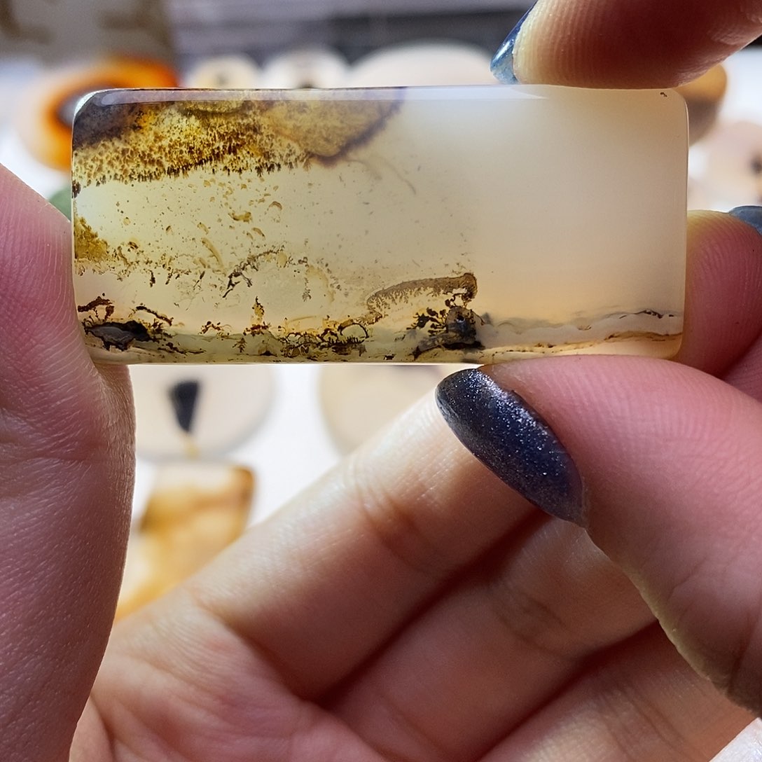 未镶嵌玛瑙/玉髓珠宝奇石