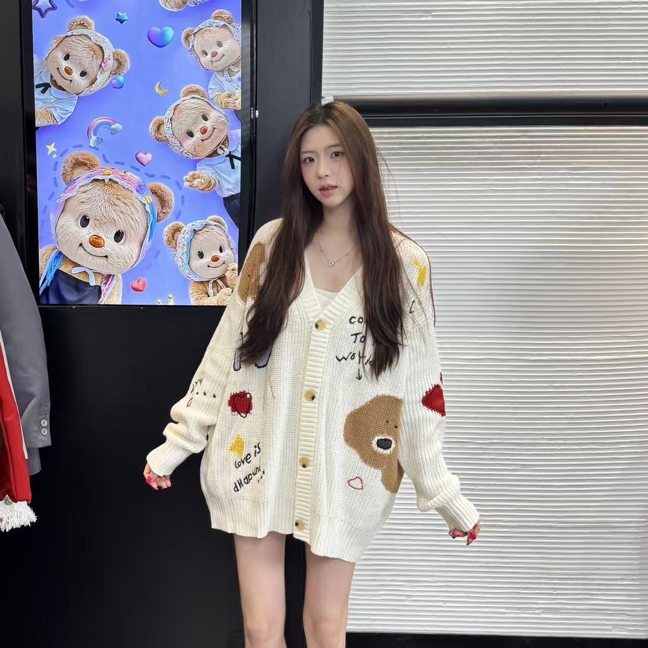 【小熊番外】早秋新款粗针涂鸦提花宽松时尚百搭毛衣开衫针织【252】