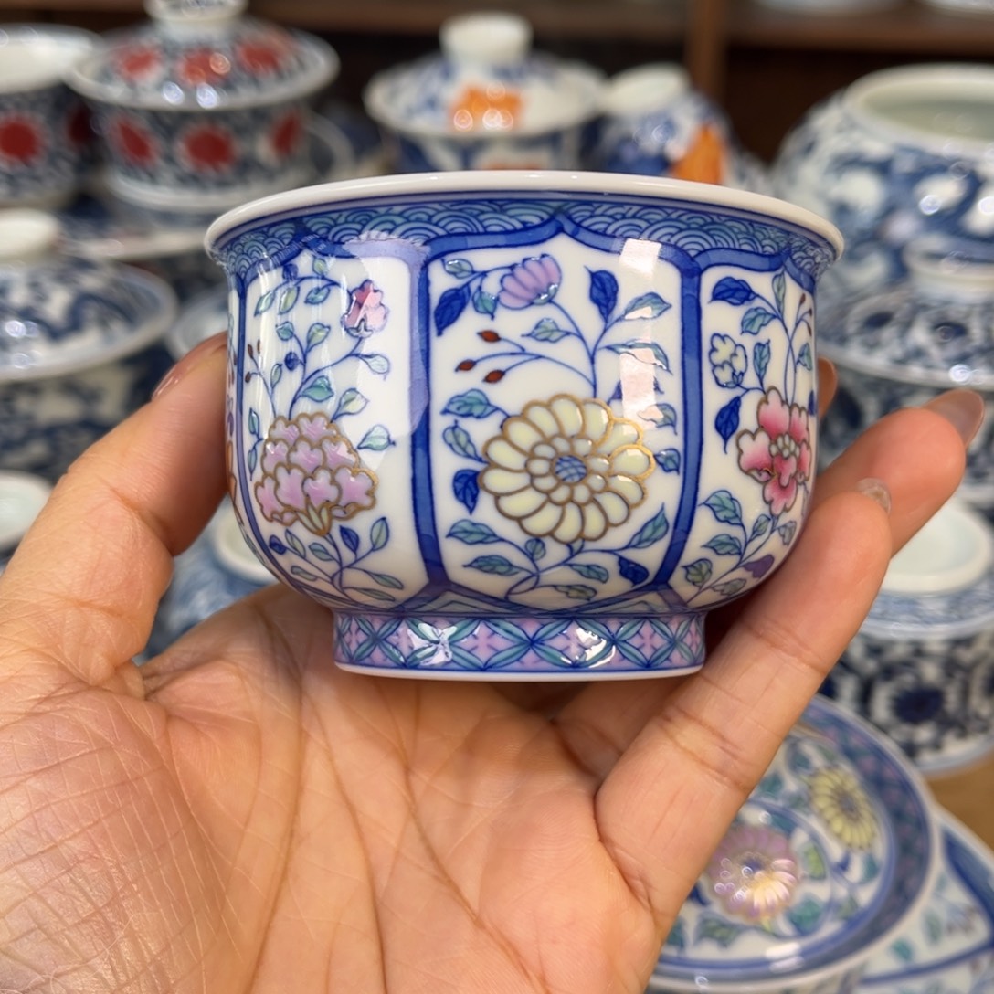 杯杯………………………………………………