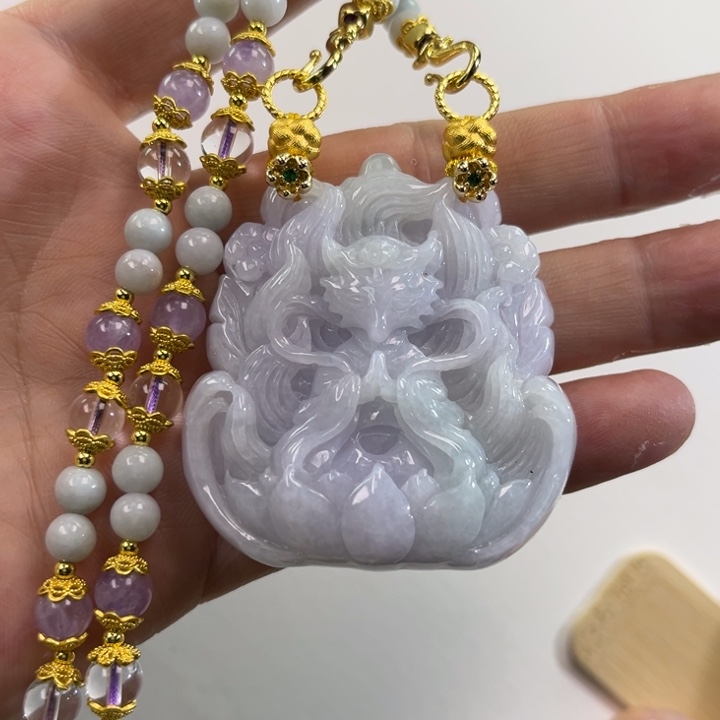 翡翠吊坠(赠链)未镶嵌代编织