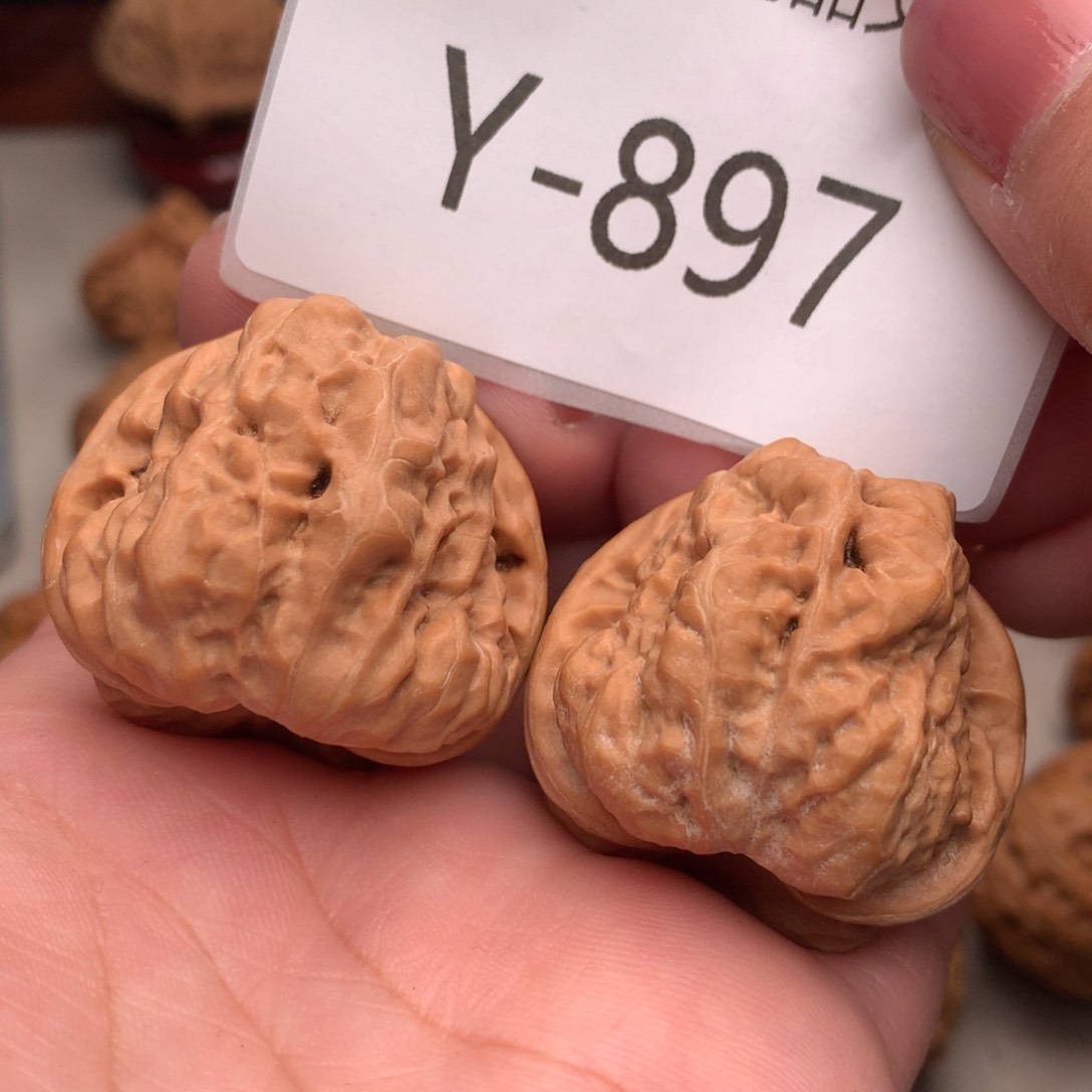 文玩核桃把件36蛙……………..