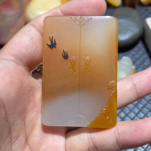 【闪购商品】石英质玉（黄龙玉）未镶嵌颈饰