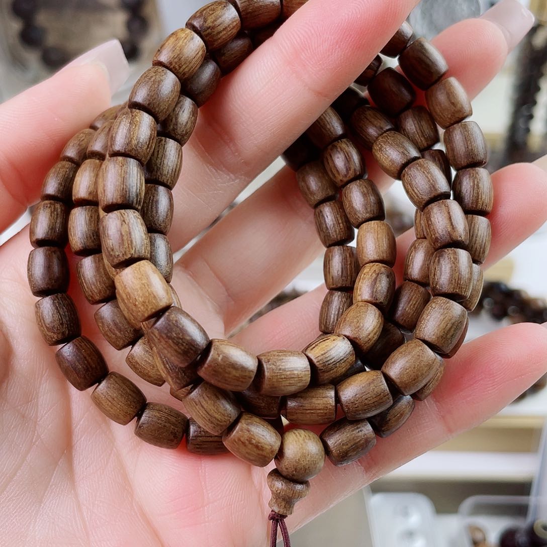 手串沉香越南富森红土沉玉化糖心古董老料0.7×108