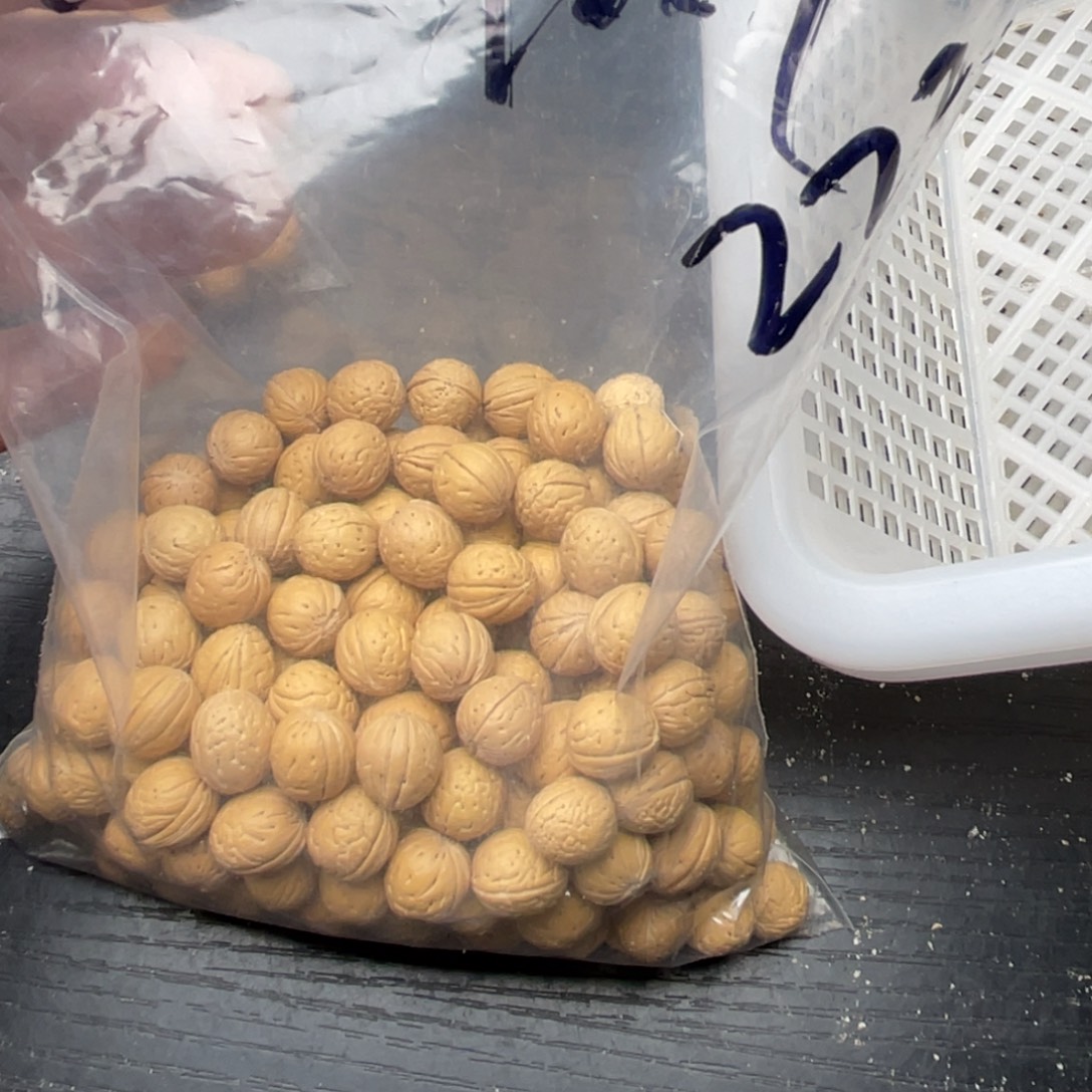 辰***艺核桃手串/手链散籽批发小桃核150