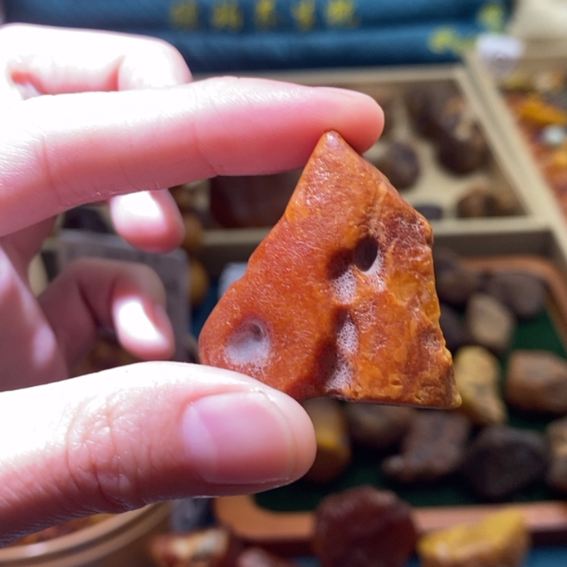 【闪购商品】未镶嵌琥珀珠宝奇石