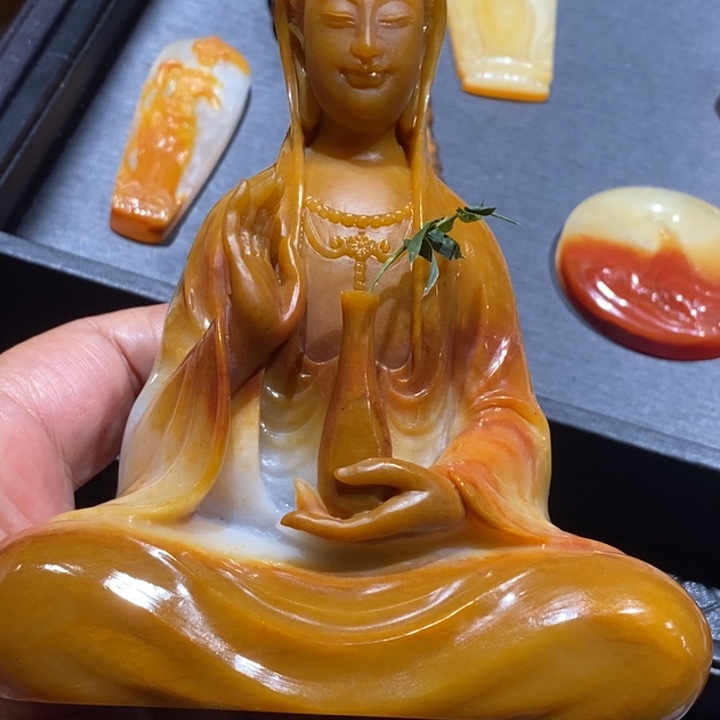 石英质玉（黄龙玉）未镶嵌挂件