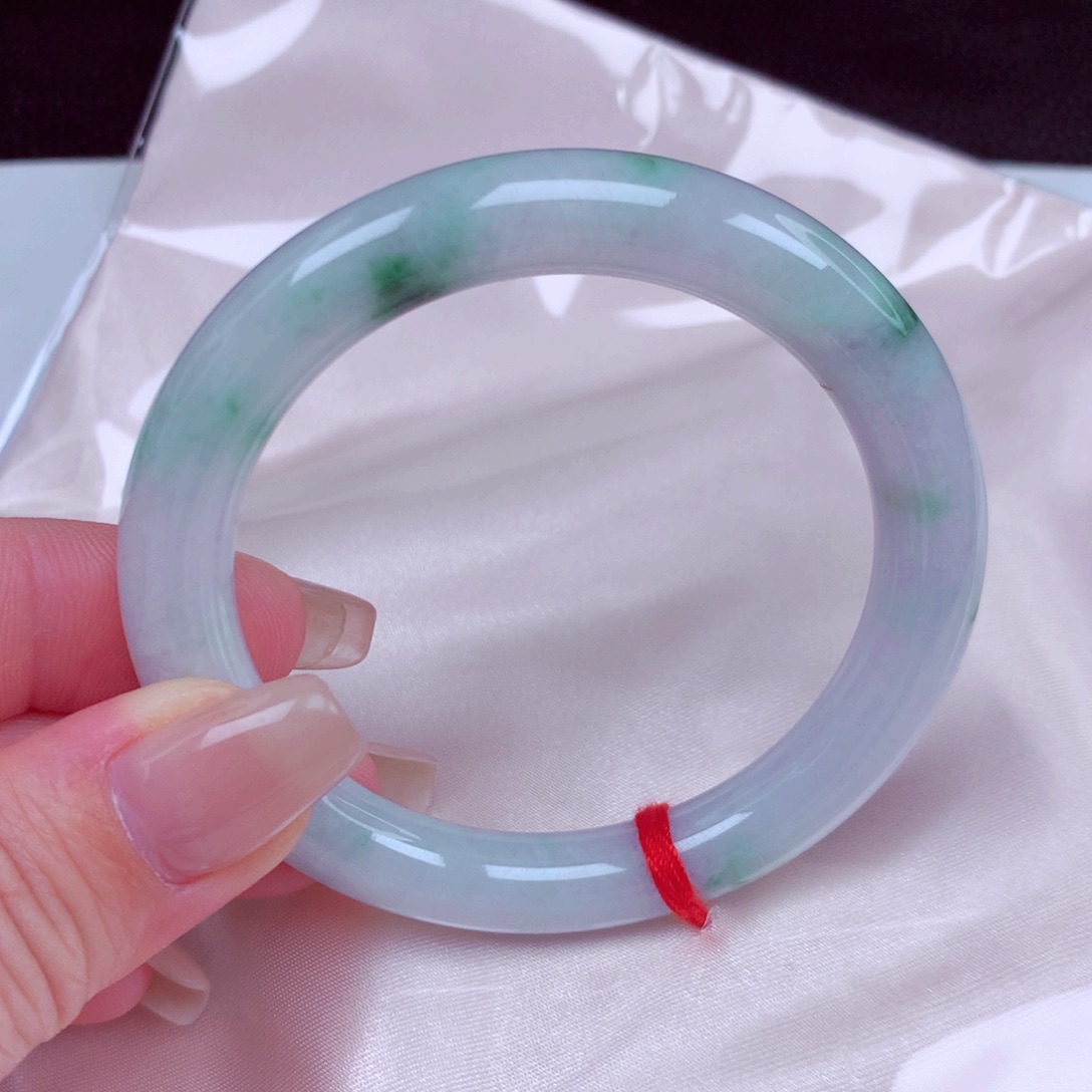 翡翠未镶嵌手镯手镯