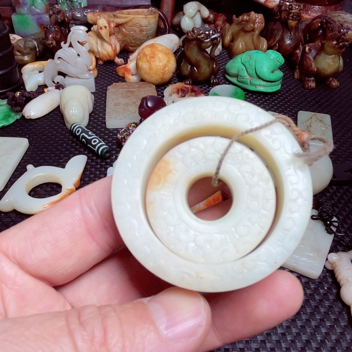 滴血莲花菩提吊坠