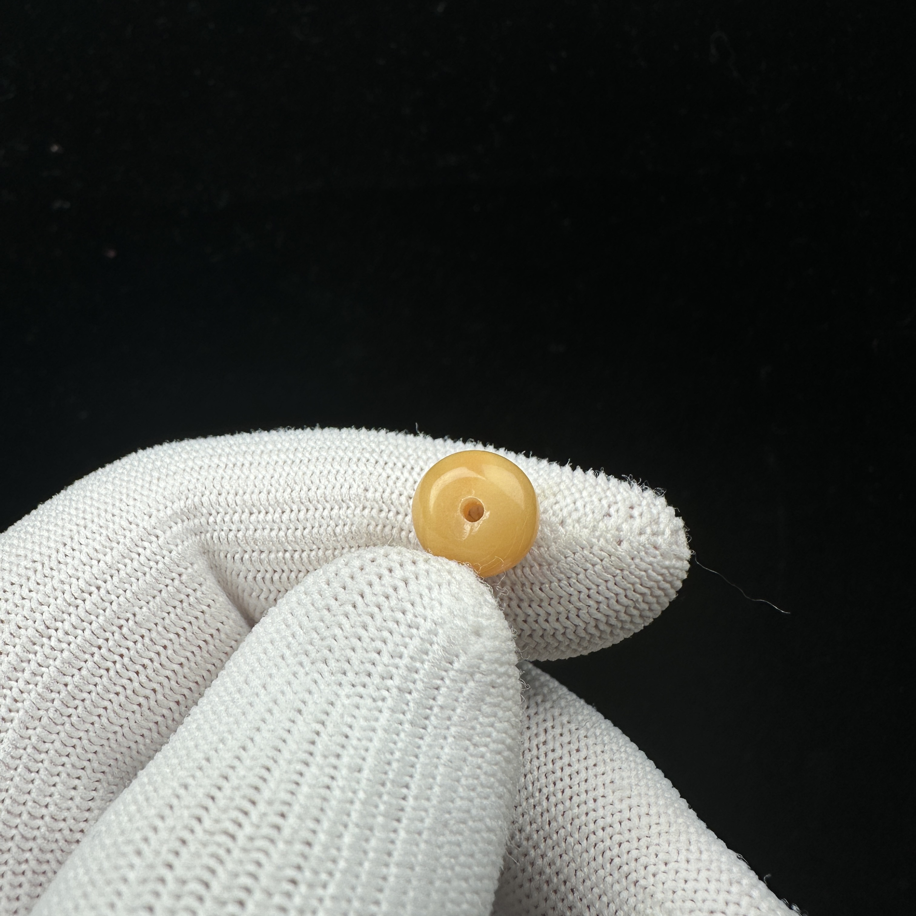 B3313天然原矿蜜蜡 墩子9.8*6mm支持复检 假一罚四