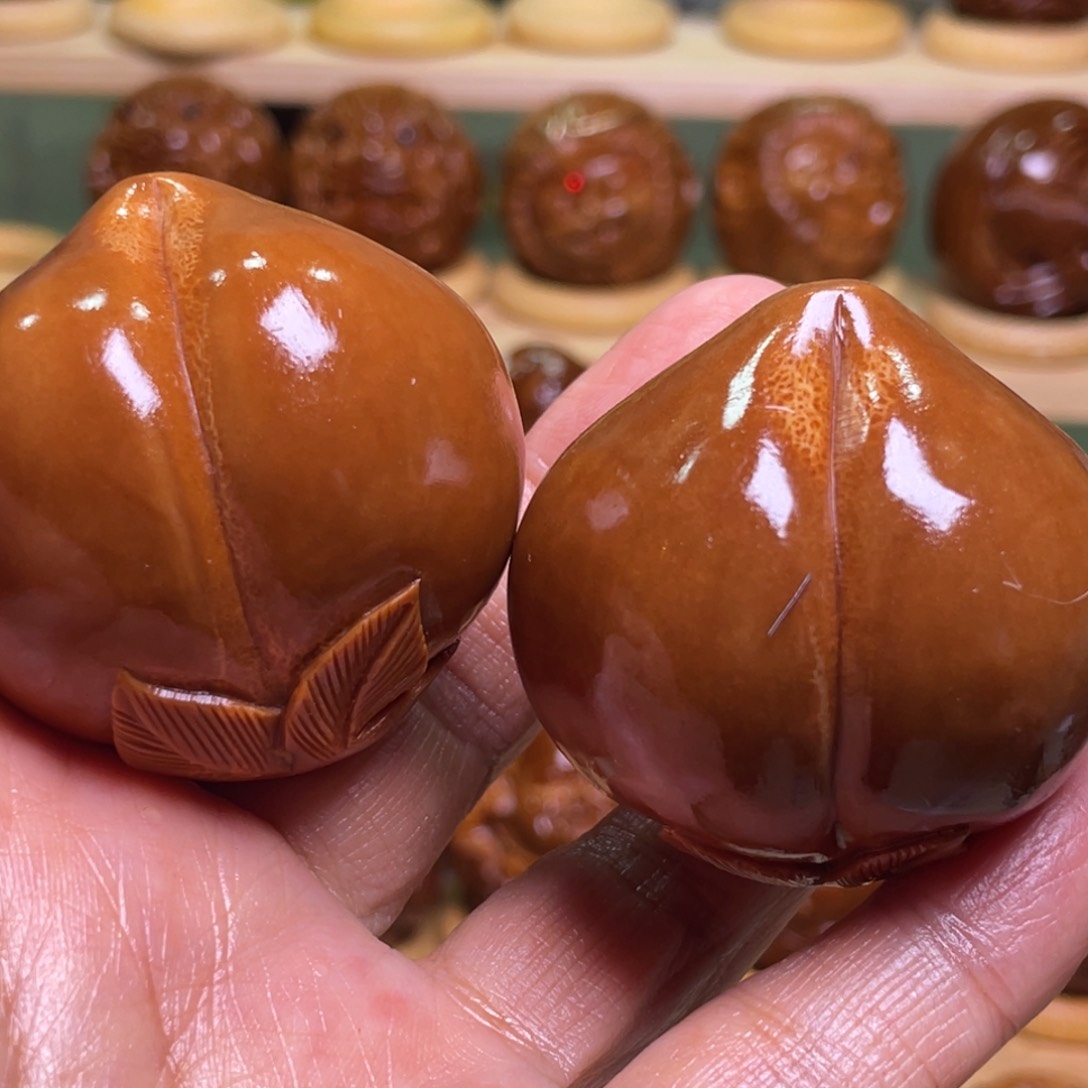 橄榄核手串/手链快****煊四，四四桃一对