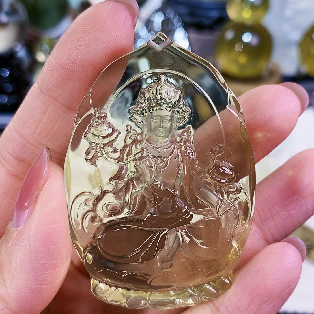 水晶天然水晶吊坠漂亮未镶嵌岁**然