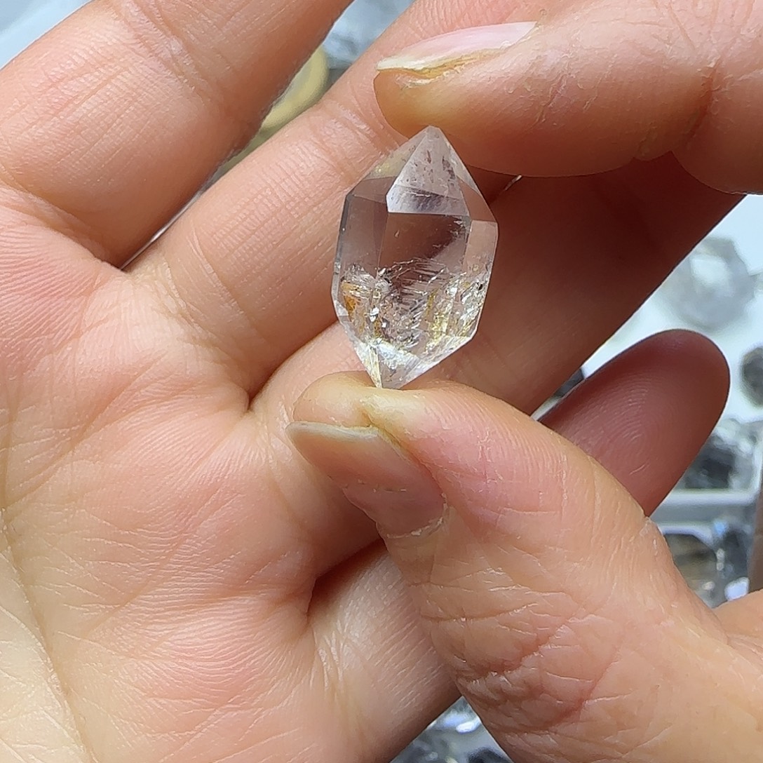 珠宝半成品水晶未镶嵌
