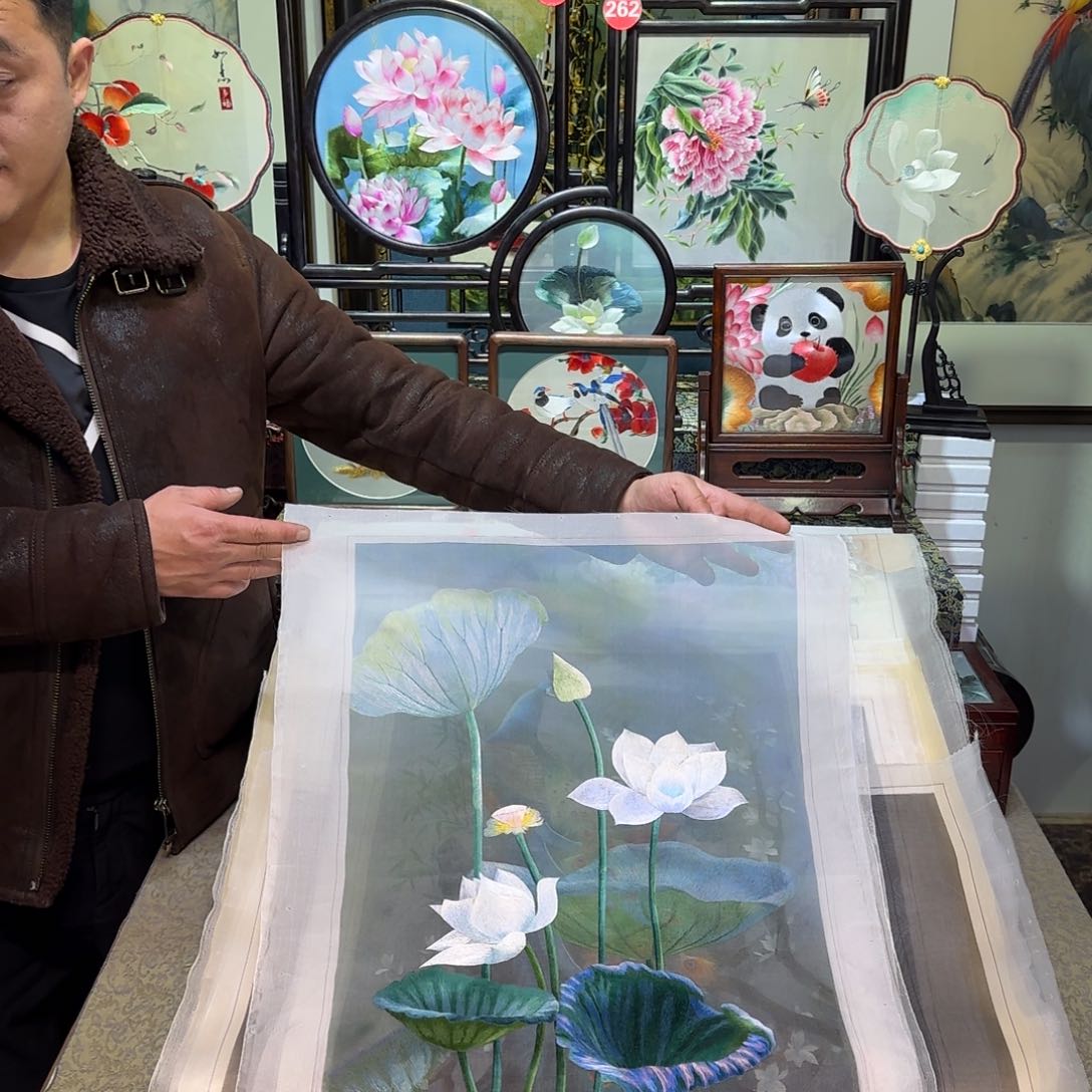 刺绣刺绣工艺精湛