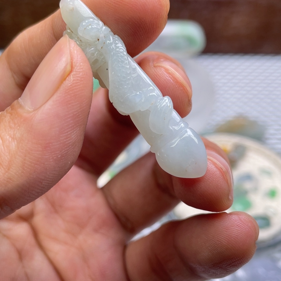 颈饰未镶嵌翡翠翡翠