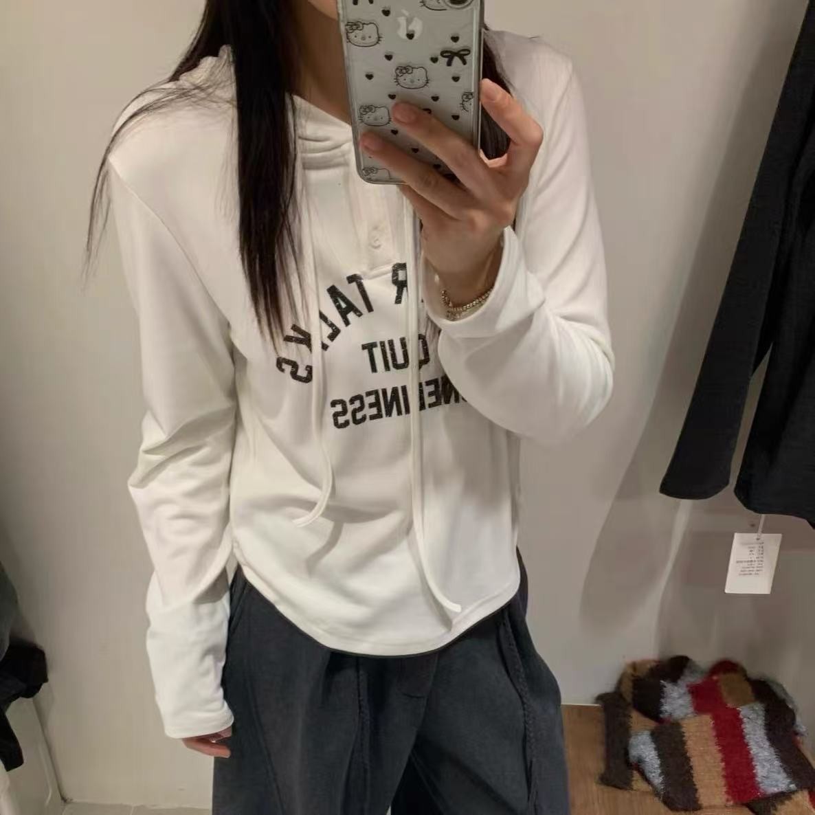 1207/8050  /150  韩版洋气半扣字母长袖T恤打底衫